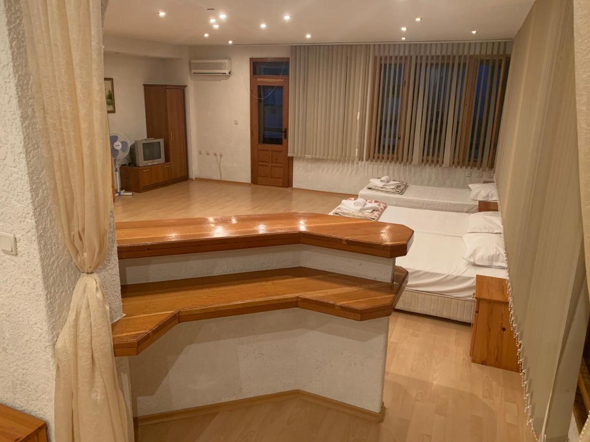 Hotel Moskoiani Byala  Ngoại thất bức ảnh