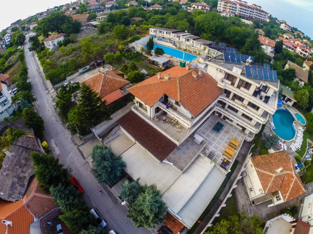 Hotel Moskoiani Byala  Ngoại thất bức ảnh