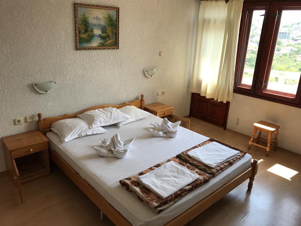 Hotel Moskoiani Byala  Ngoại thất bức ảnh